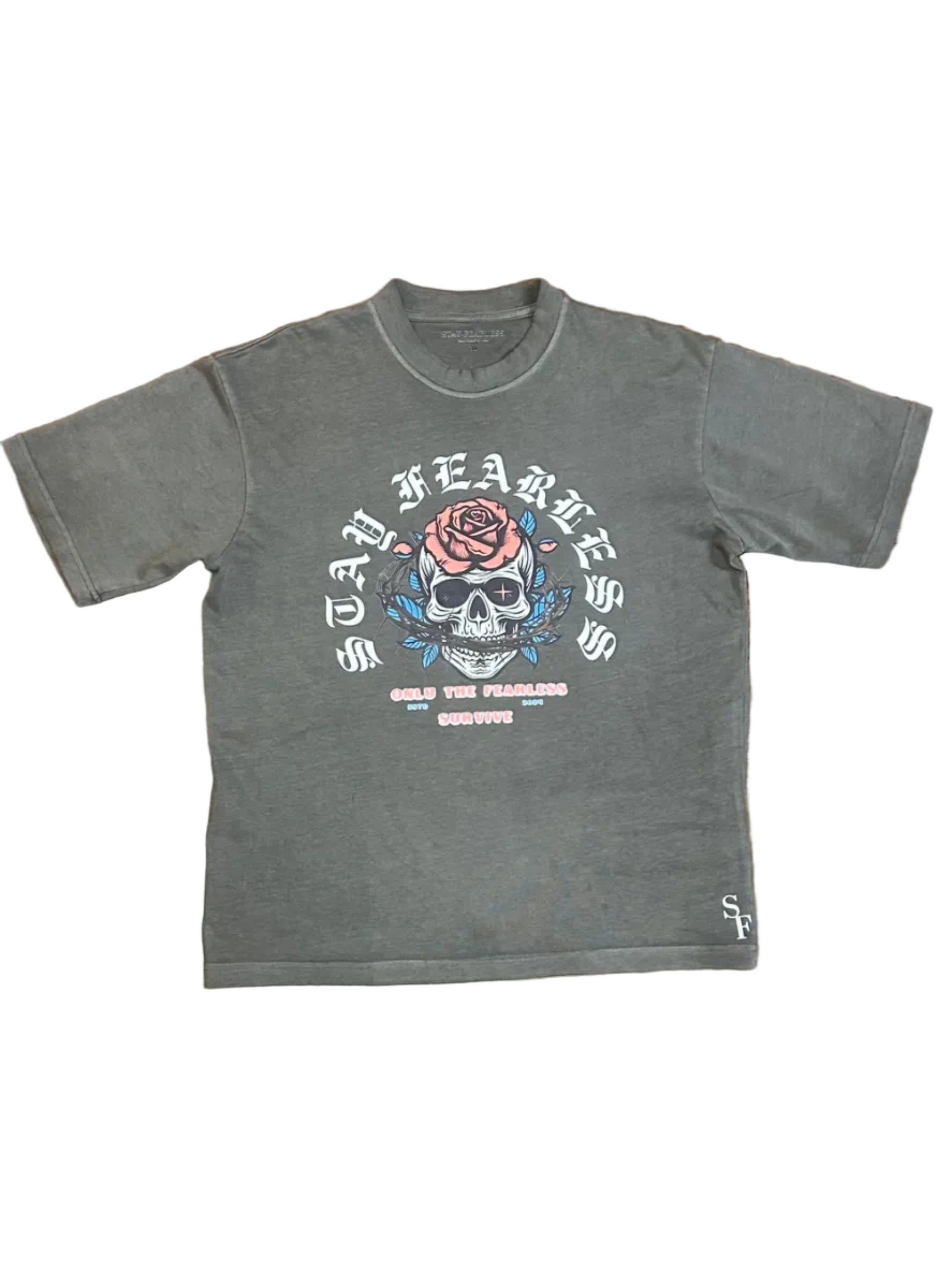 STAY FEARLESS SKULLS N ROSES 7.0 oz COTTON T SHIRT